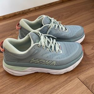 HOKA BONDI 7 - Size 9